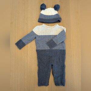Max Studio Blue and Cream Baby Knit Set with Matching Pompom Hat